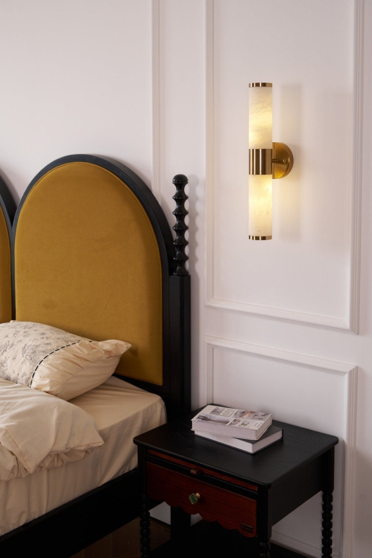 Tira Minimalistische wandlamp van albast