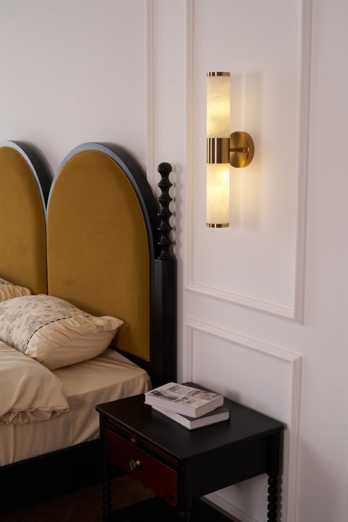 Tira Minimalistische wandlamp van albast