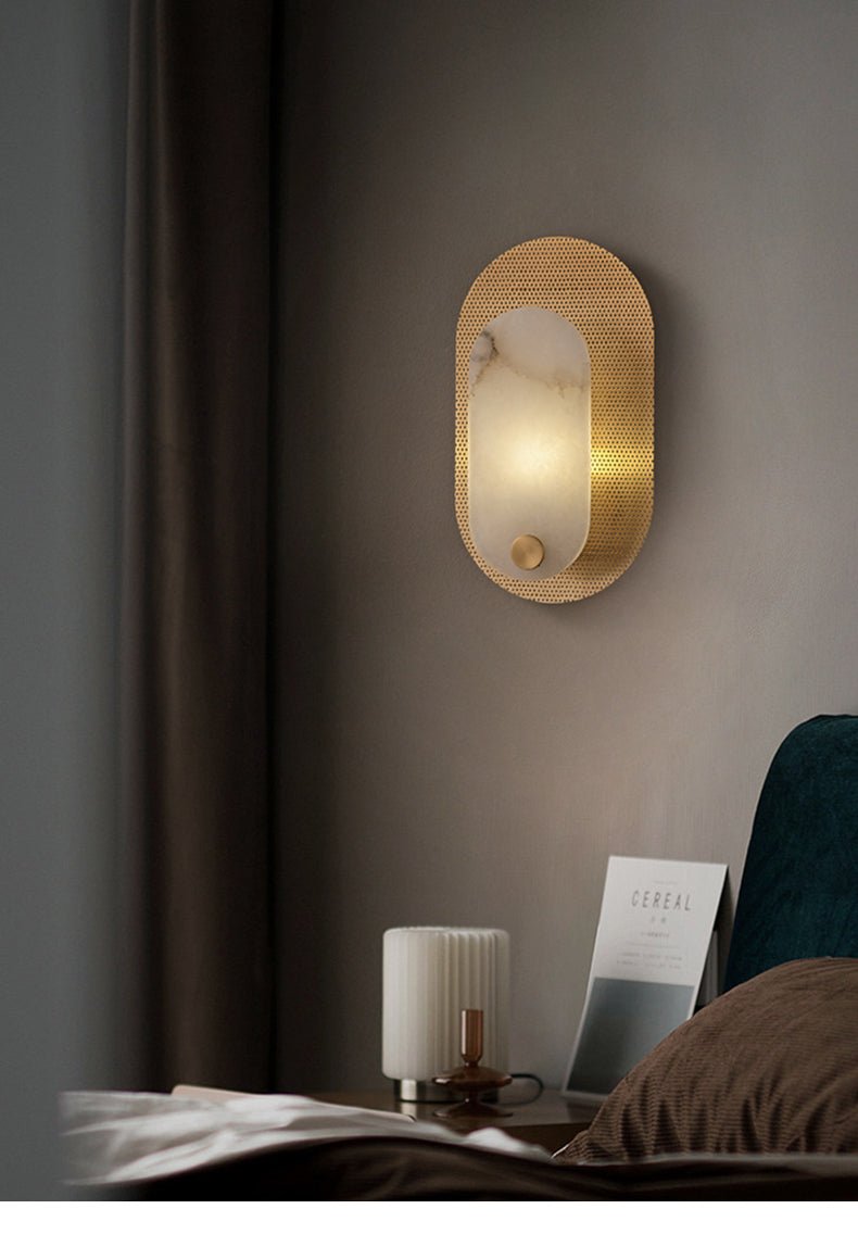 Perforated ovaal wandlamp in albast