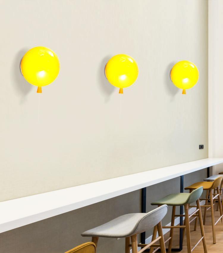 Kiri Vrolijk Dromerige ballonnen Kunststof Wandlamp