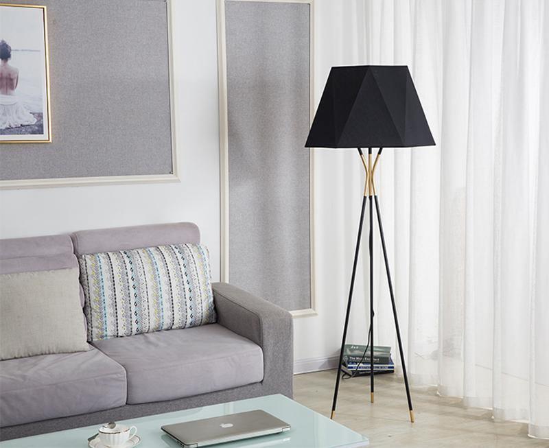 Fivela moderne vloerlamp