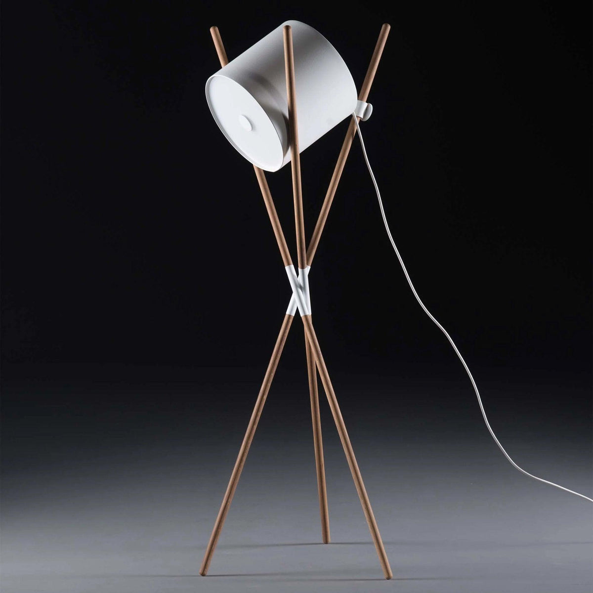 Syloena moderne houten vloerlamp