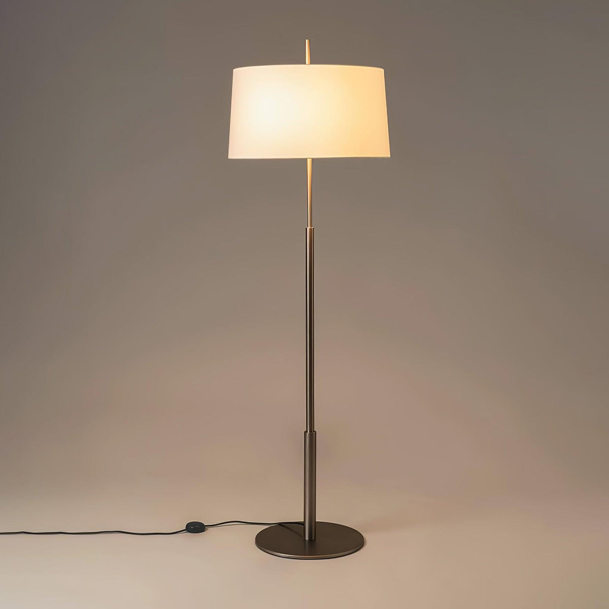 Brooks Minimalistische vloerlamp