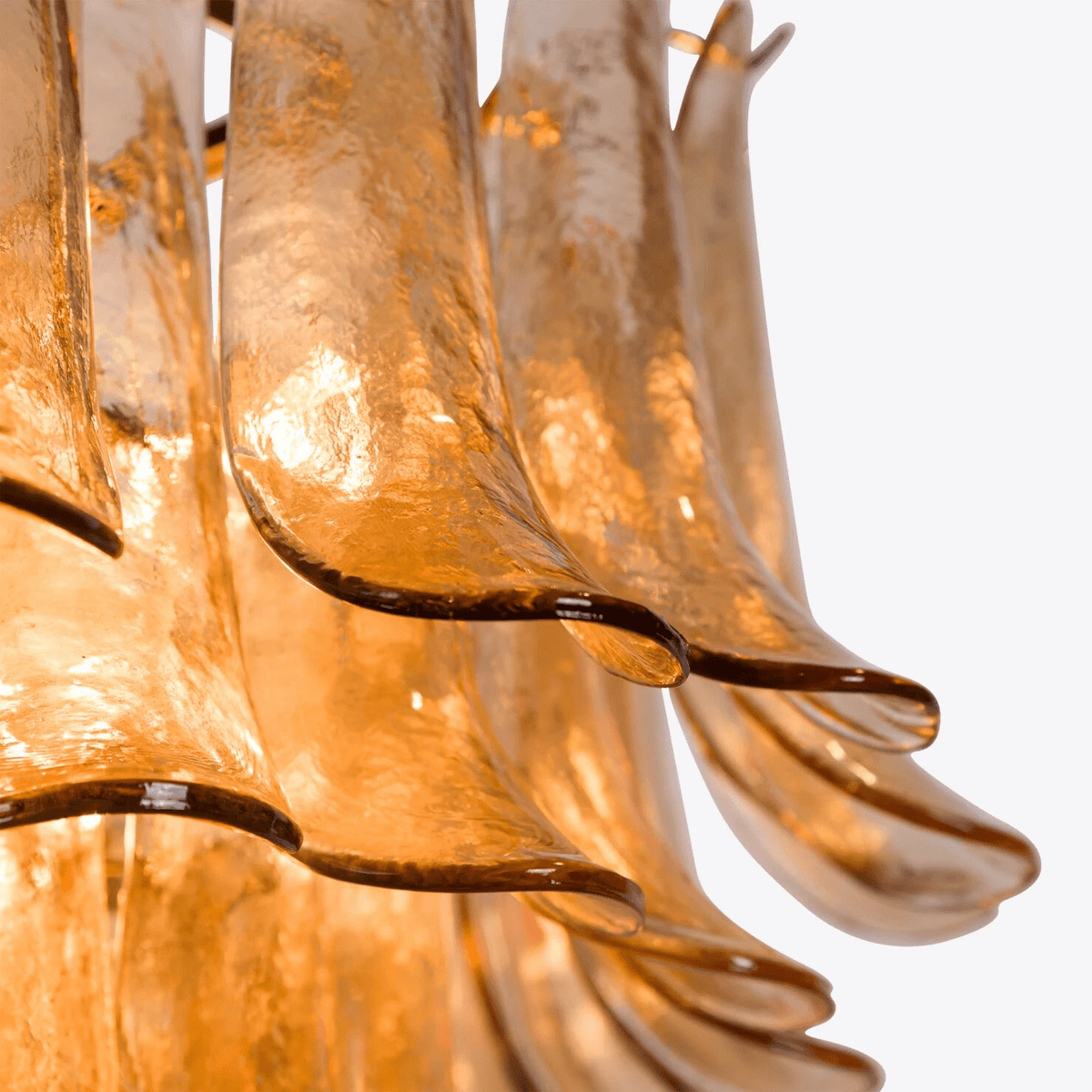 Lykne kroonluchter van met amberkleurige Murano-glas bloemblaadjes in mid-century stijl