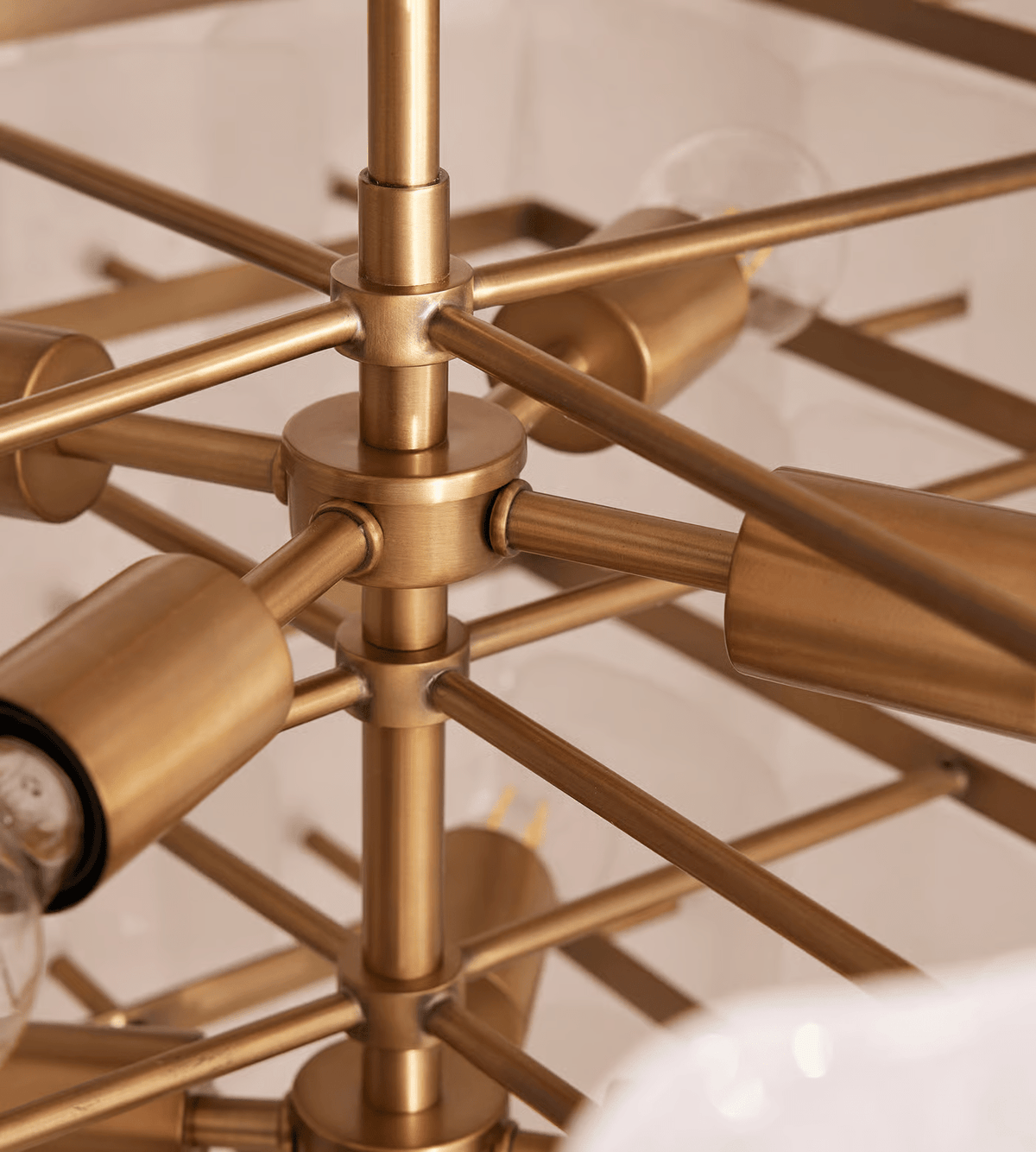 Eiriora Kroonluchter Wit Matglas Geometrische Gelaagde