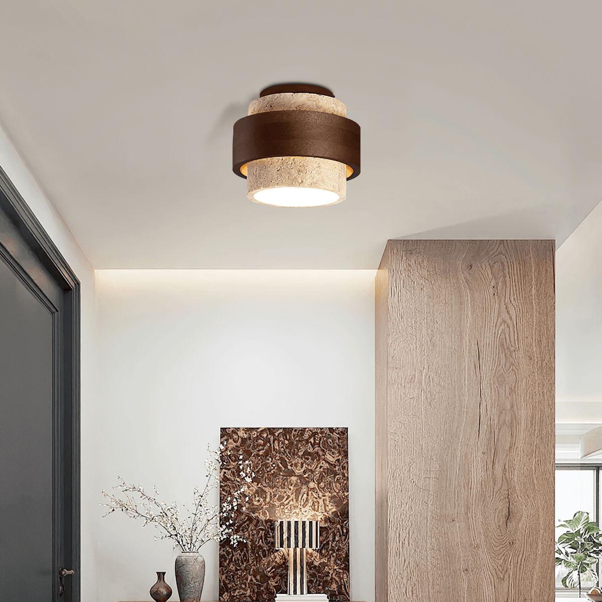 Perra plafondlamp met geconcentreerde ringen van travertin en donker walnoot