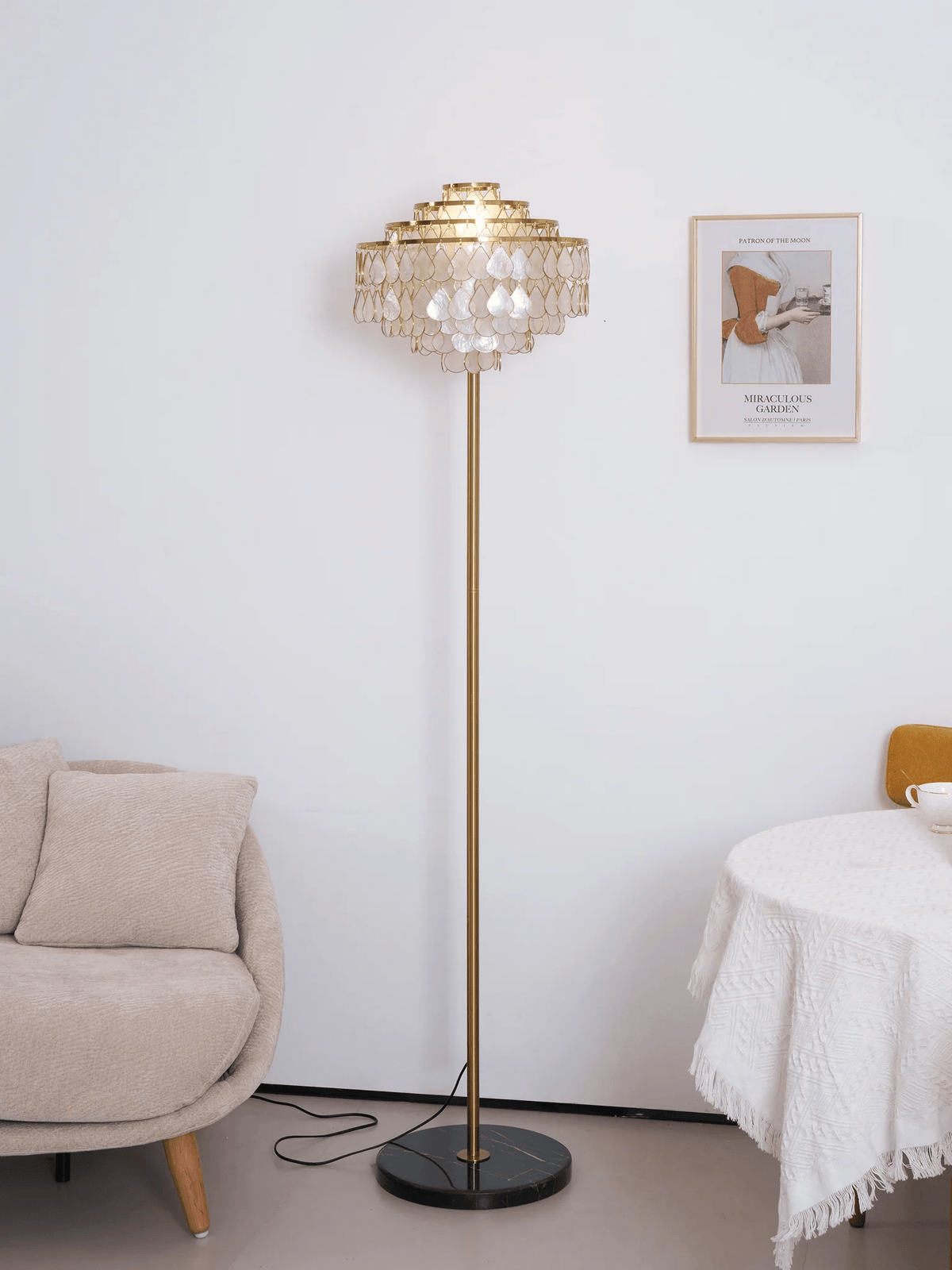 Emily vloerlamp in goudkleurige afwerking