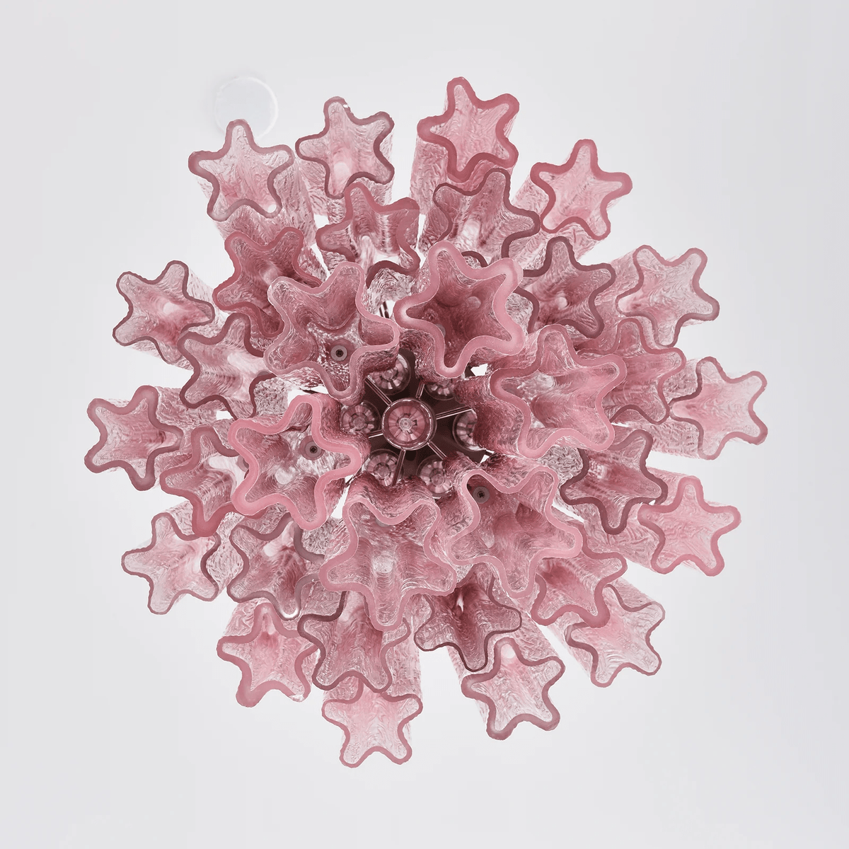 Veluora kroonluchter met roze-naar-kleureloos gradient Murano-glas in lagen