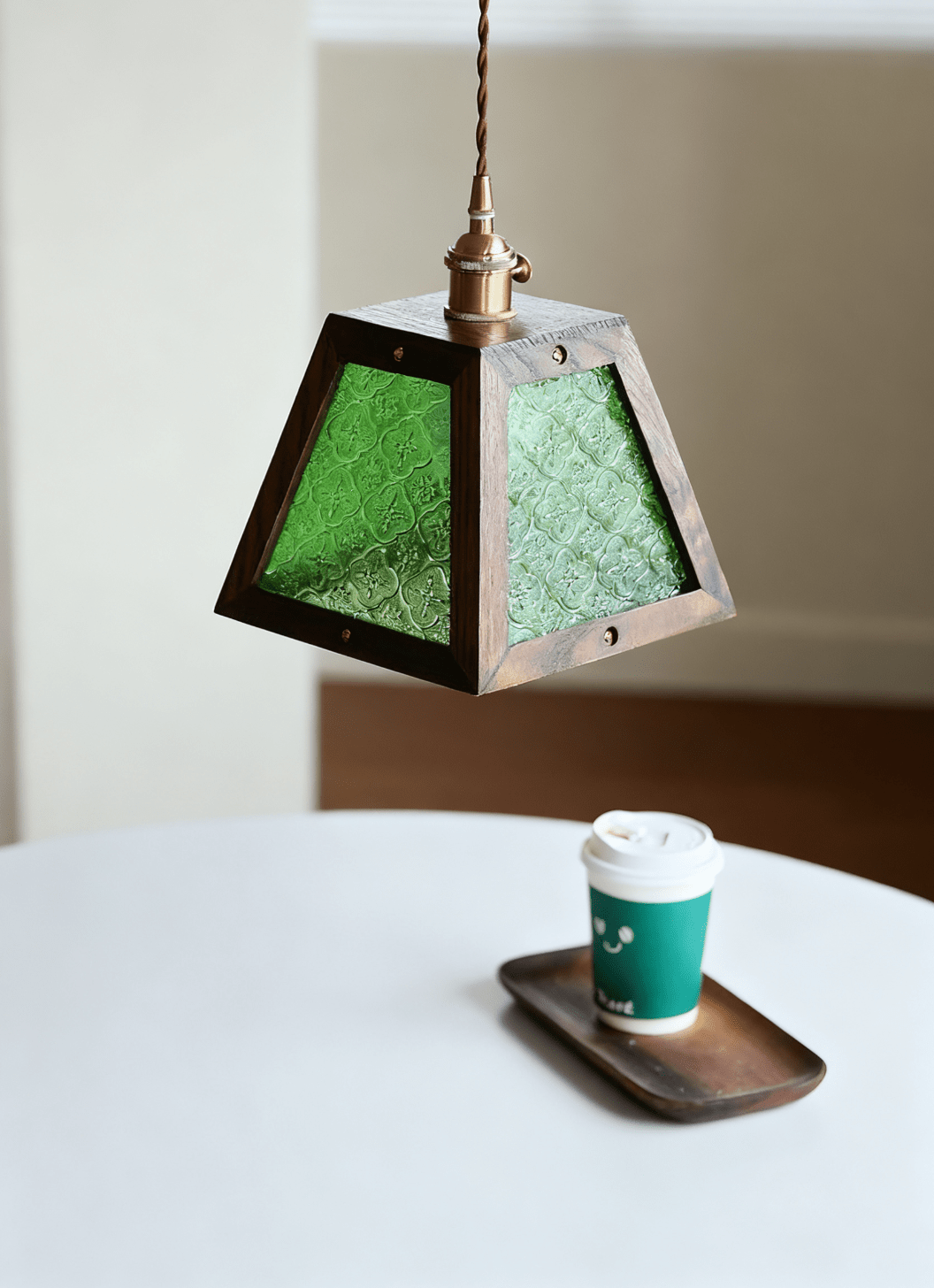 Lioriraine hanglamp met groen gepatineerd glas