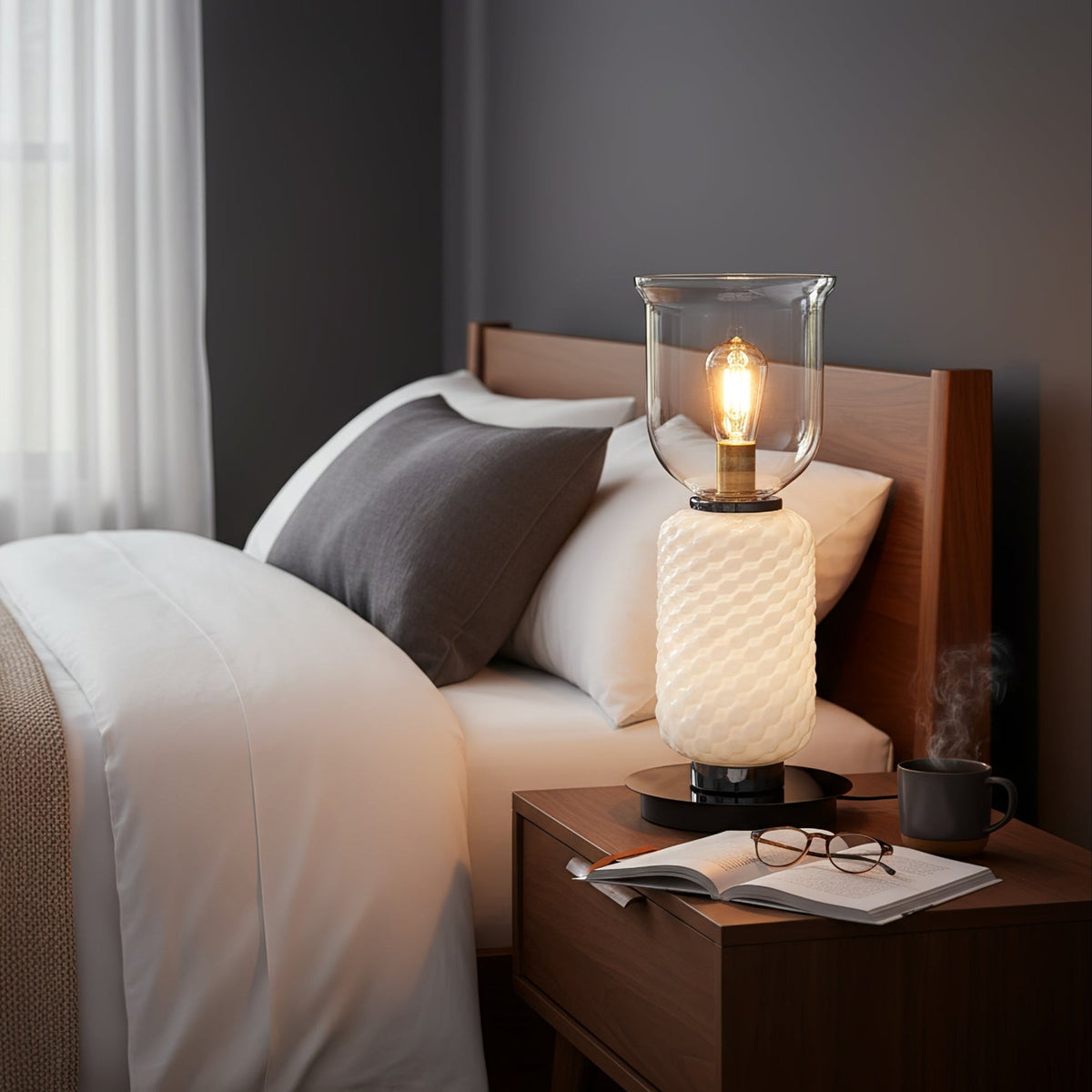 Zephiron Textured Layered glas tafellamp