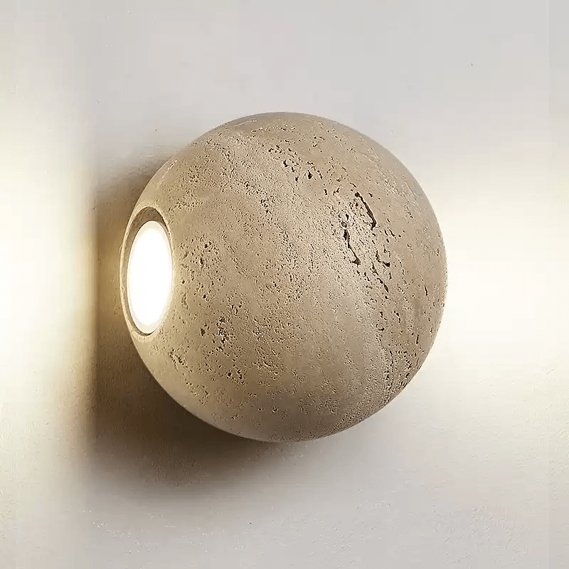 Travian travertin bollen wandlamp