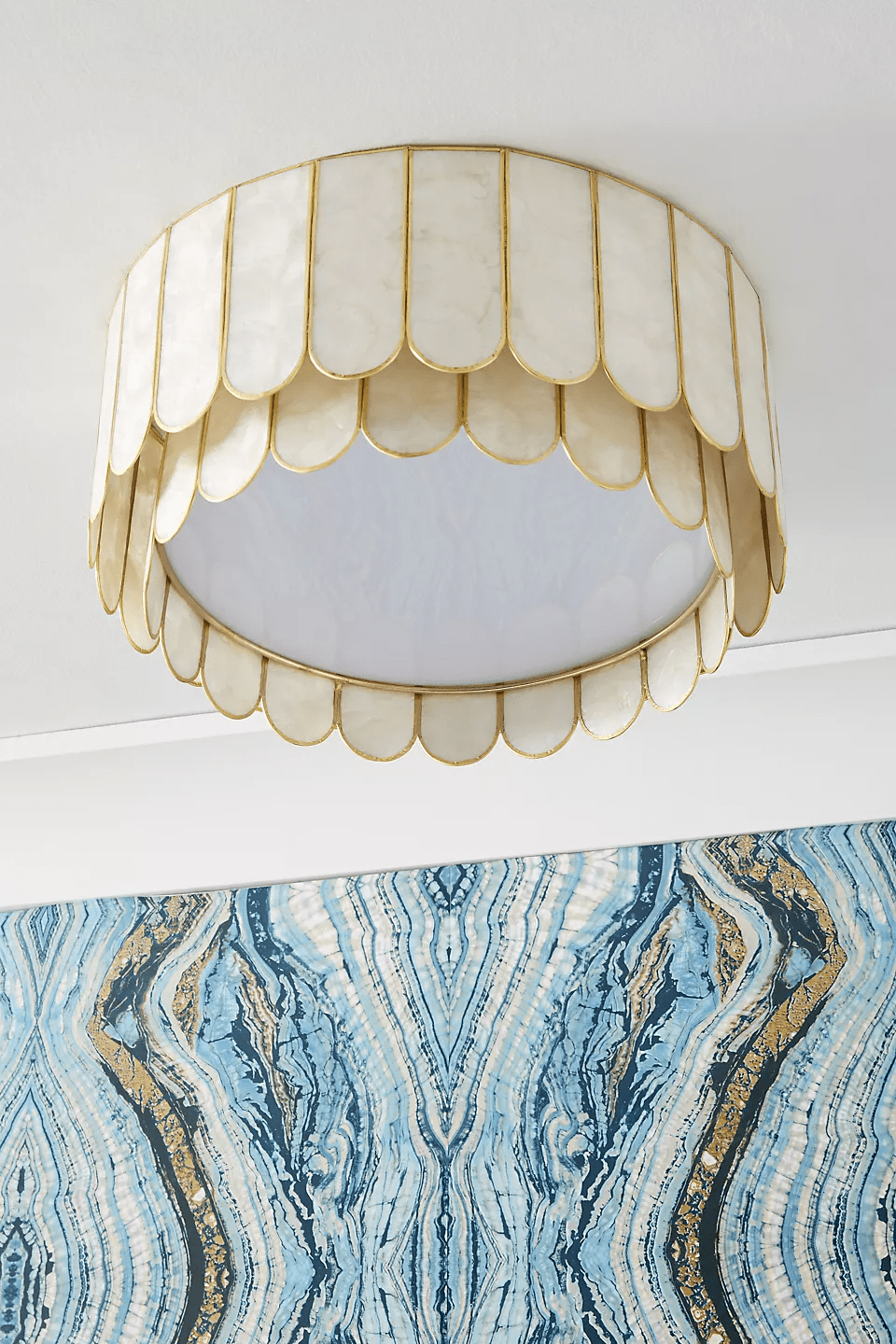 Petal Cloud plafondlamp met bloemblaadjes