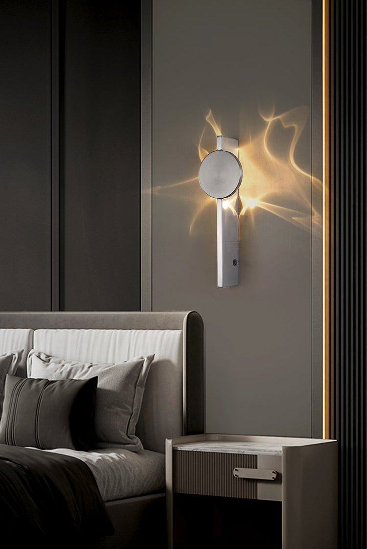 Pethr Wave Minimalistische wandlamp van staal