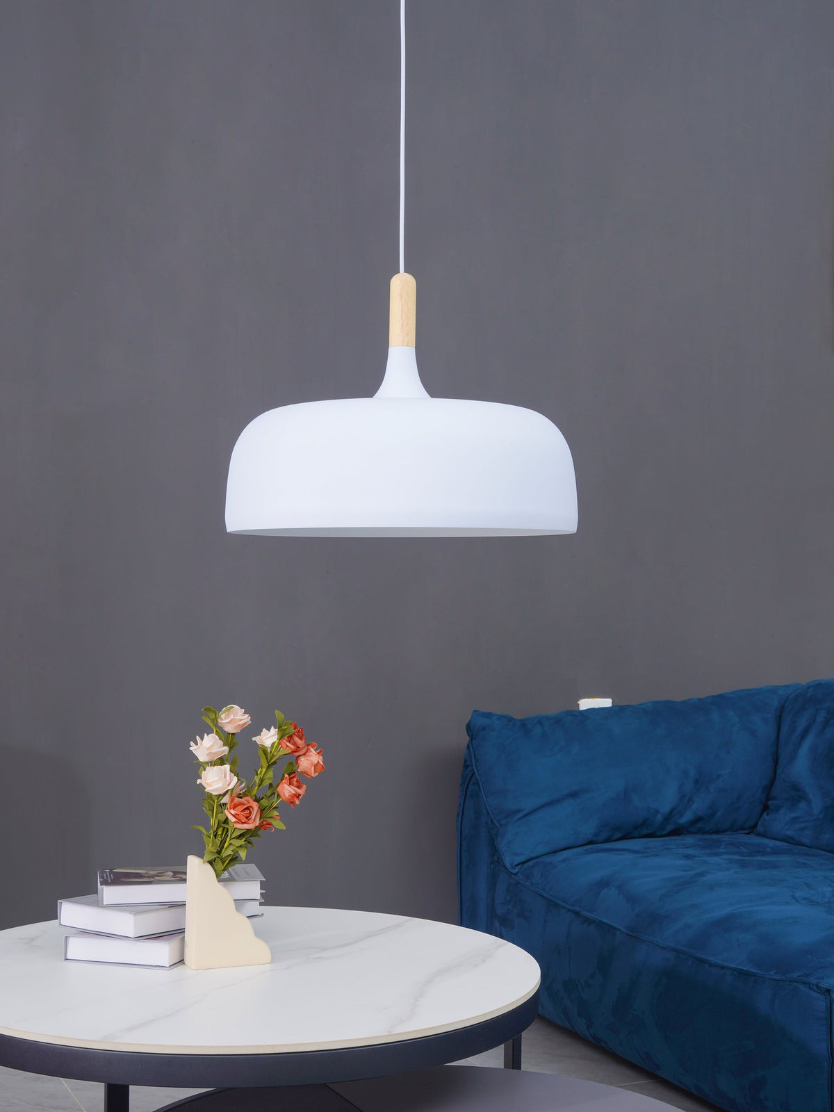 Sylivenne hanglamp witte kap houten accenten