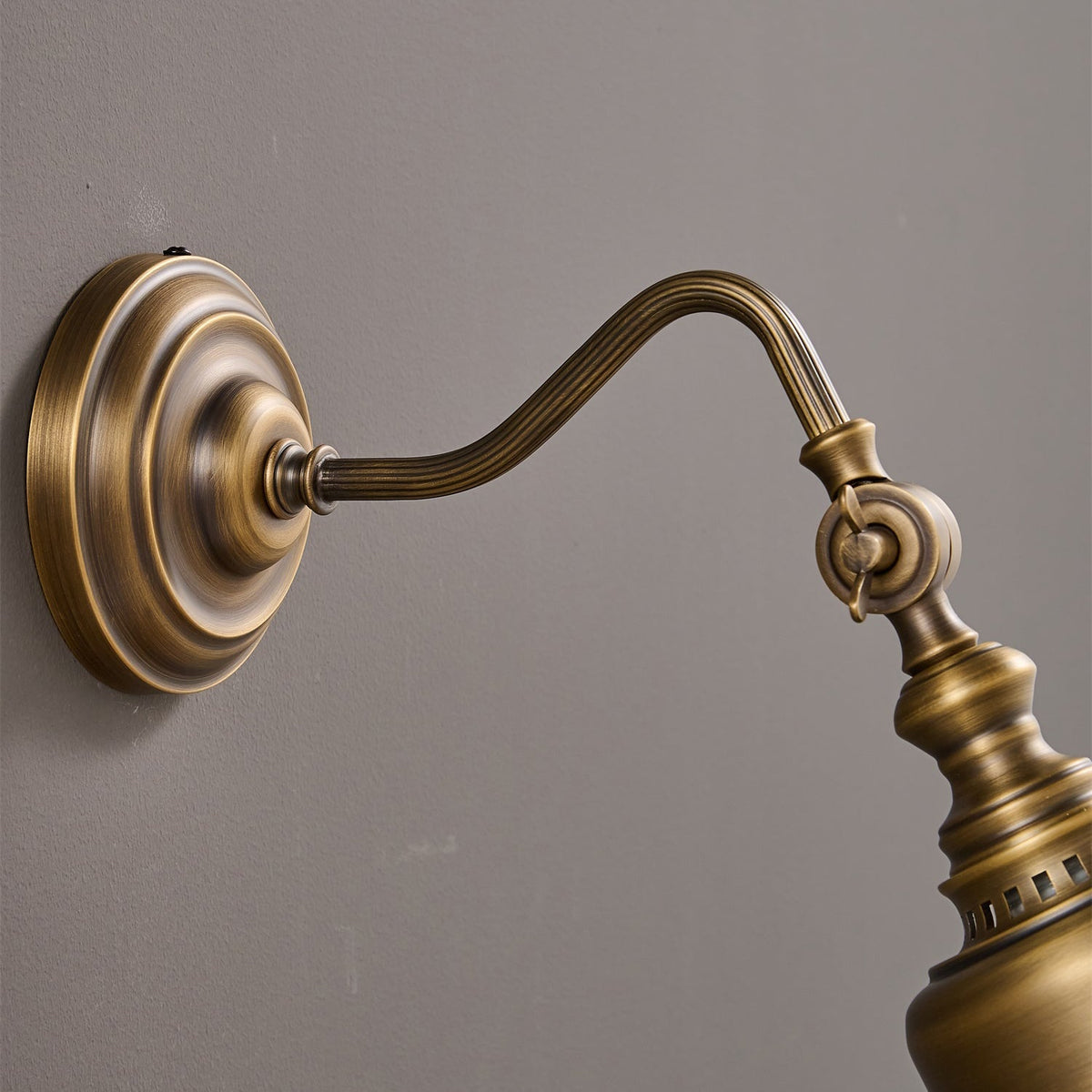 Orelelenne Gooseneck wandlamp