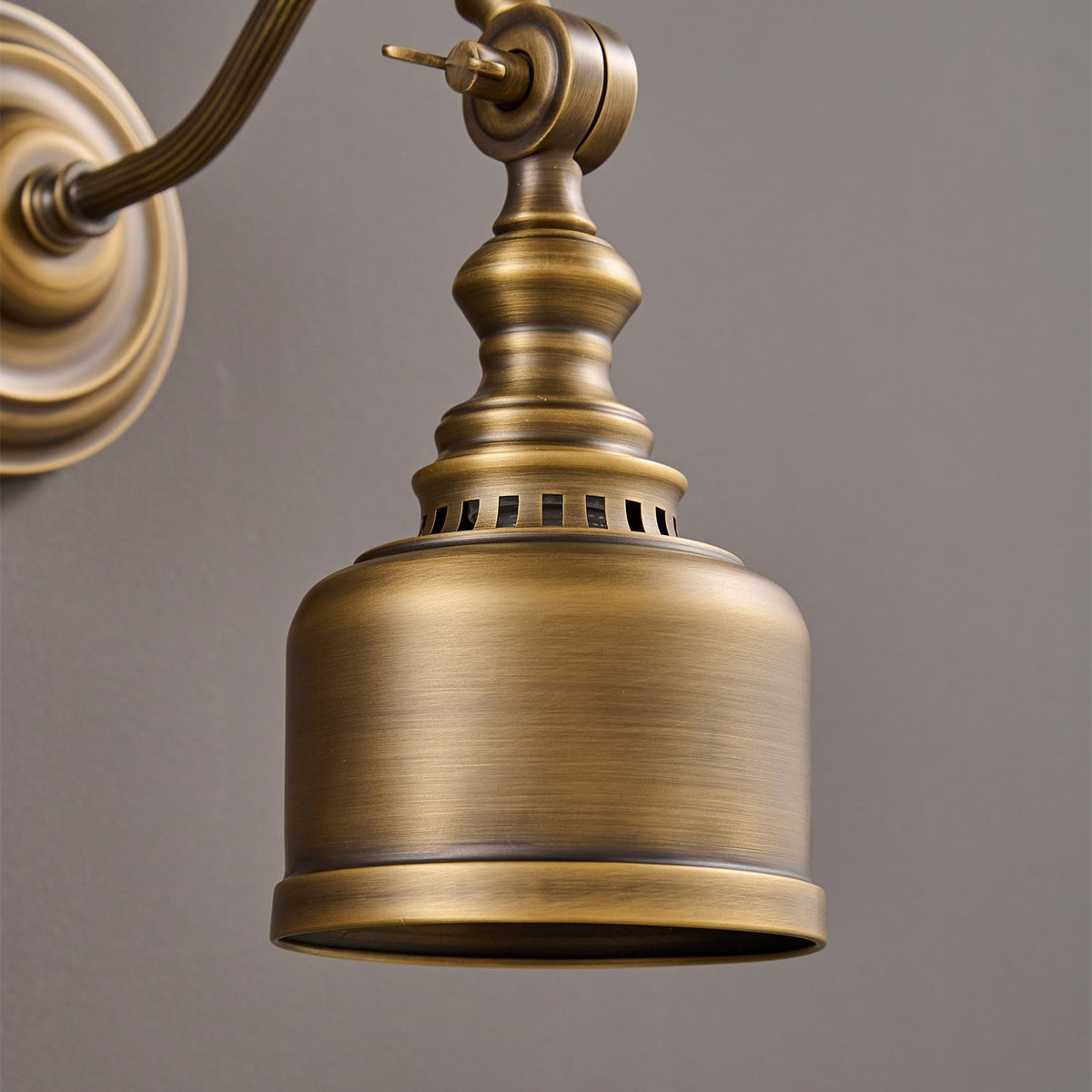 Orelelenne Gooseneck wandlamp