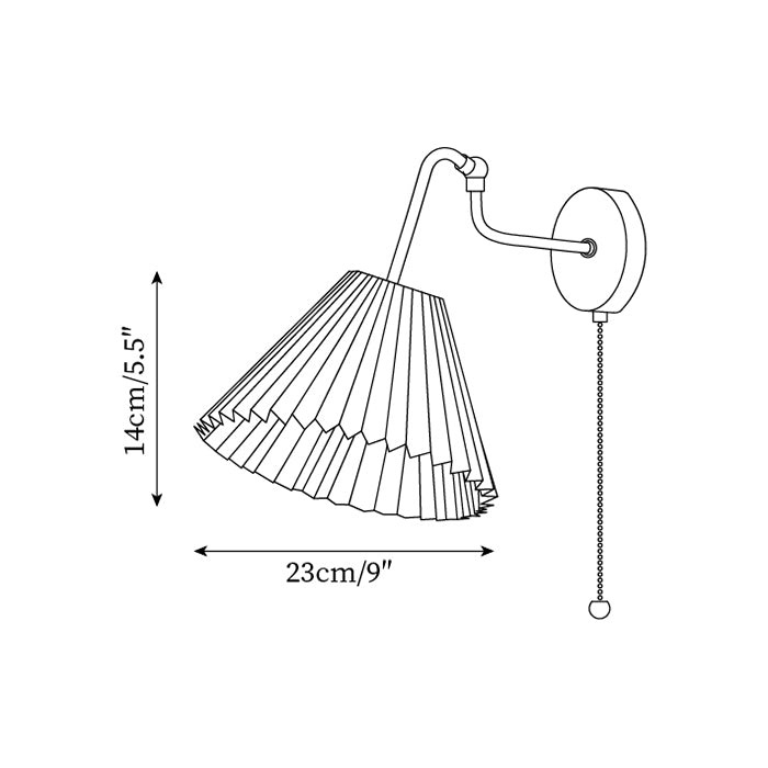 Vintage messing en walnoot wandlamp met geplooide stoffen kap