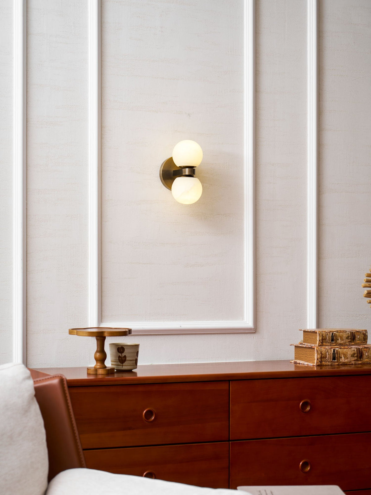 Lumenor albast Celestia Orb wandlamp