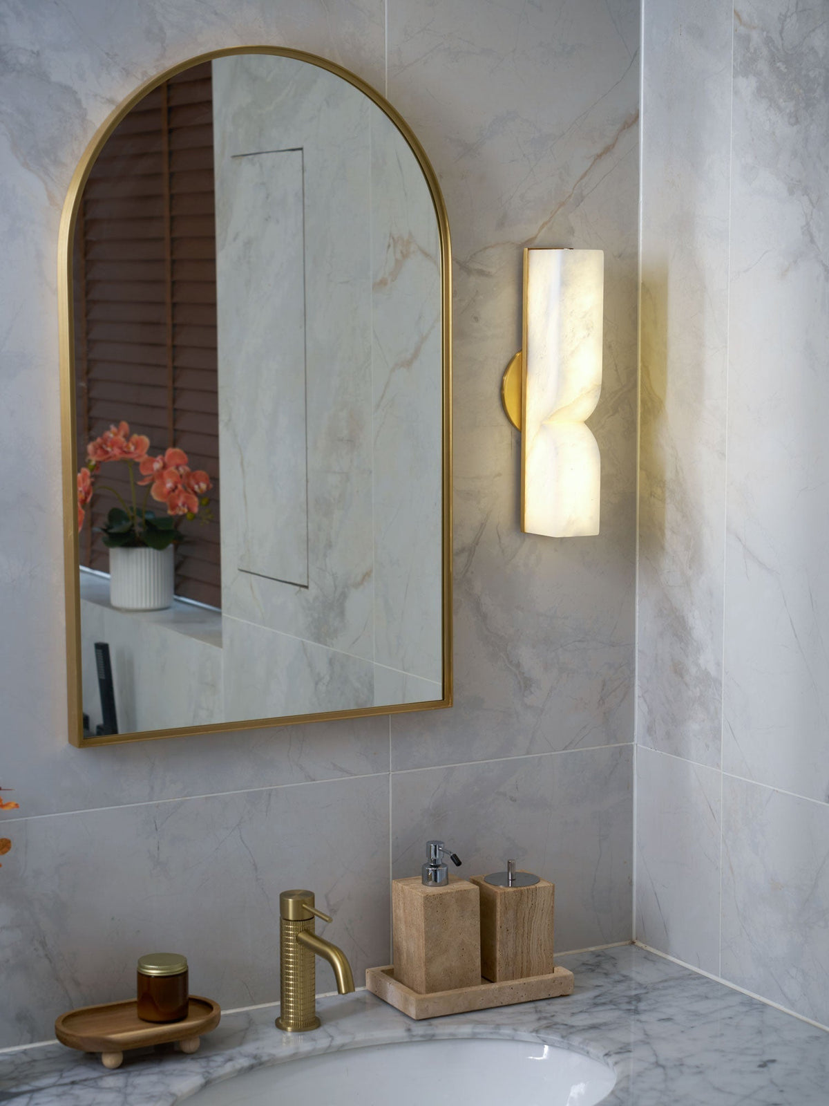 Niveelle Albast Rechthoekige wandlamp