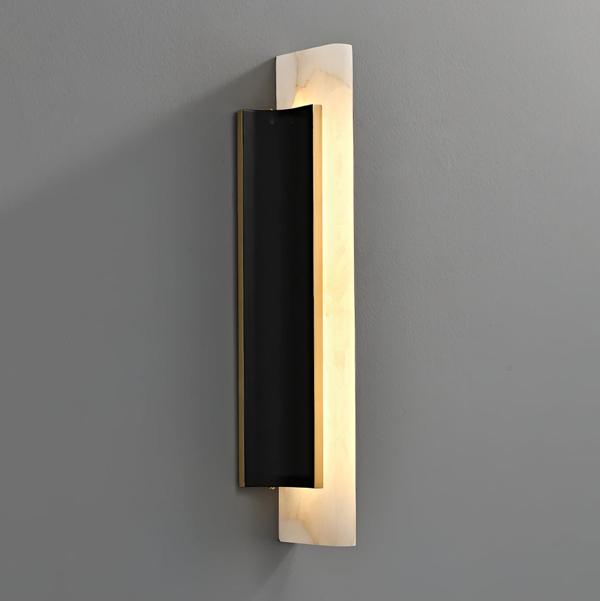 Aurelian moderne wandlamp in albast