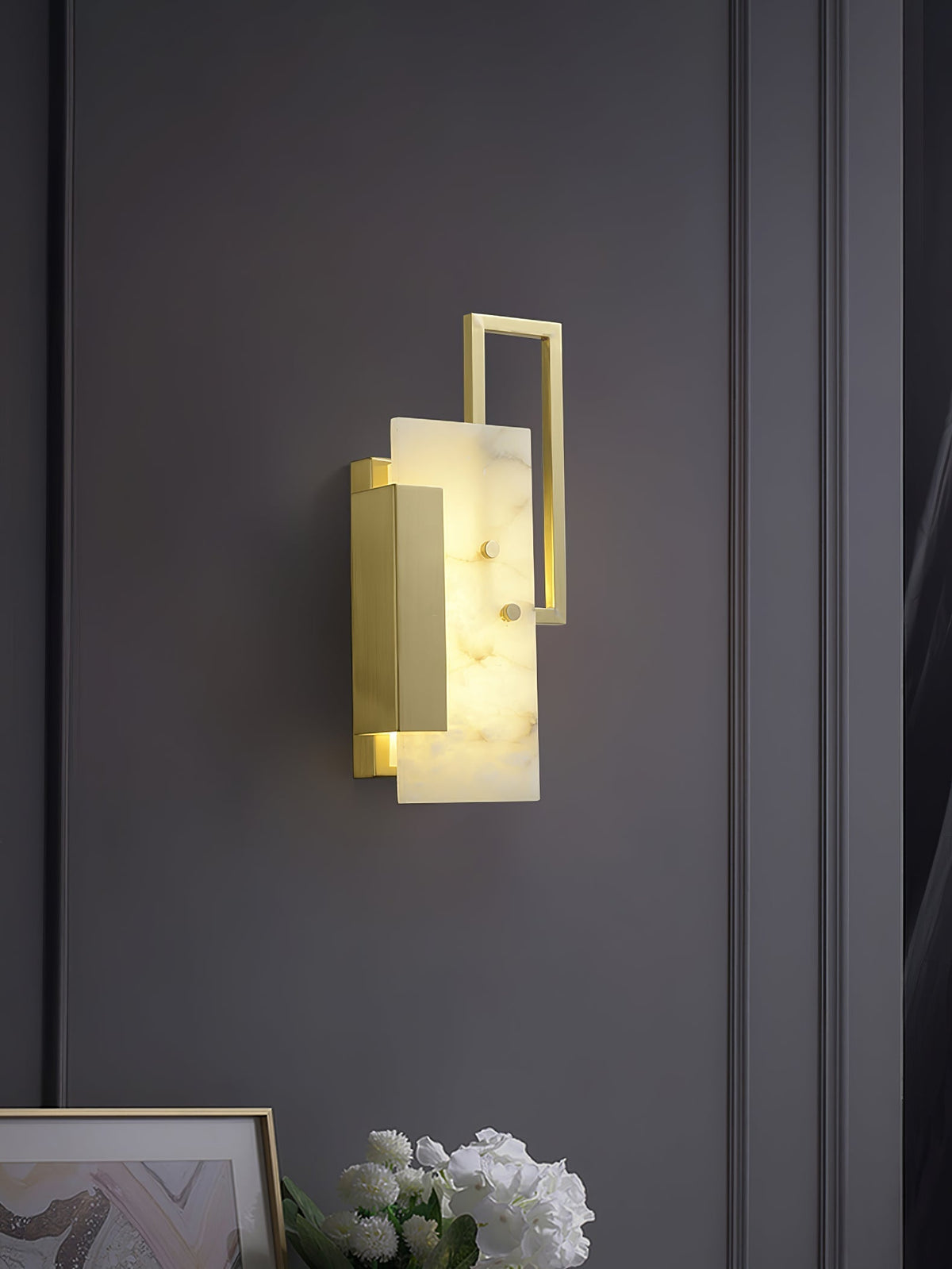 Albinelle albasten wandlamp met goudkleurig frame