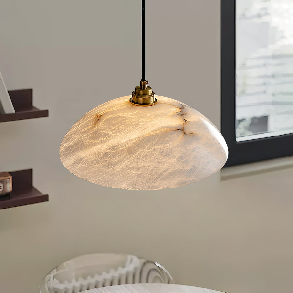 Ljomuvyd Individual Creativity koepelvormige albasten hanglamp