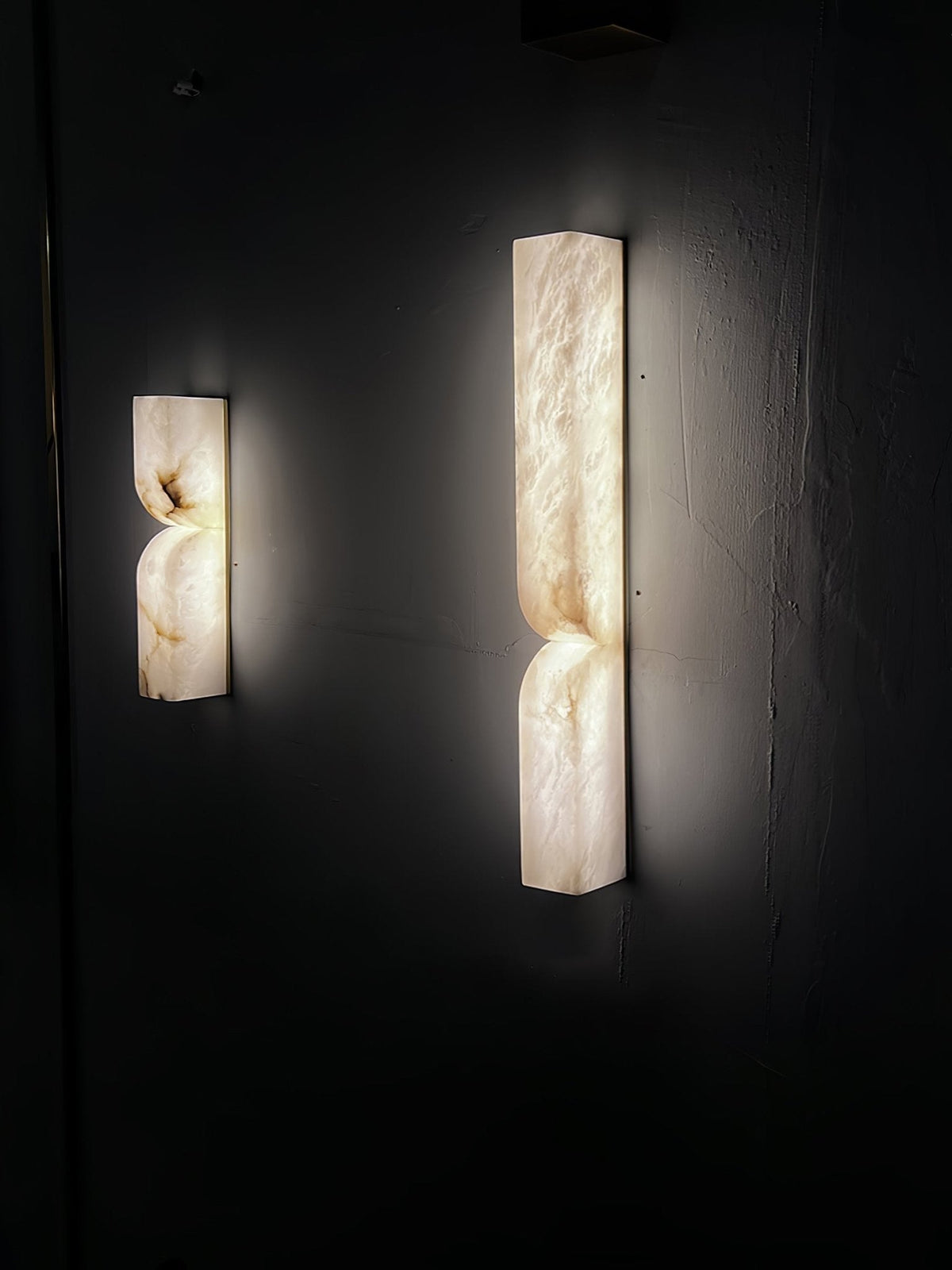 Lena Albast rechthoekige wandlamp met stekker