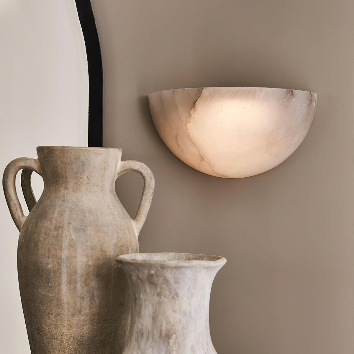 Albinelia Halve-maan albasten wandlamp