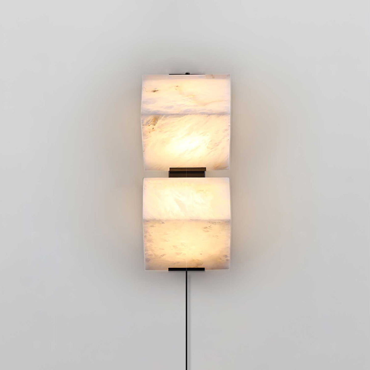 Niviella albasten wandlamp met stekker voor de trap