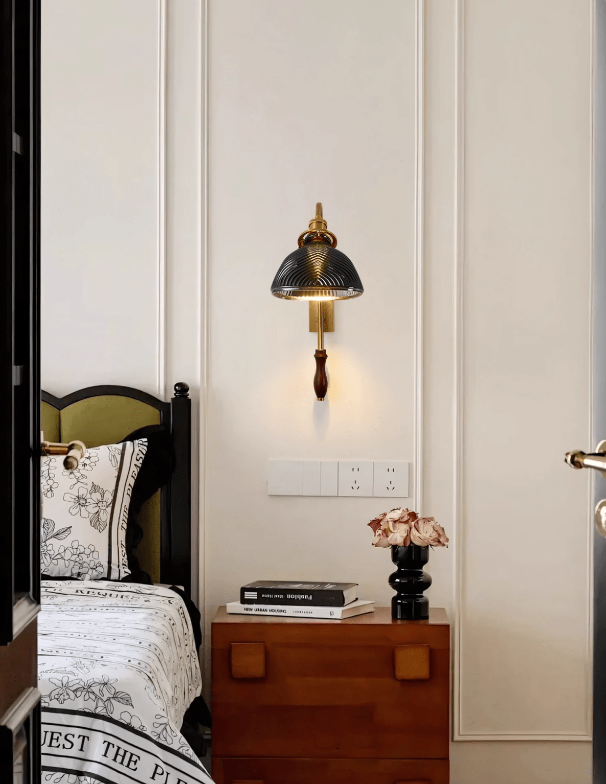 Elyn wandlamp