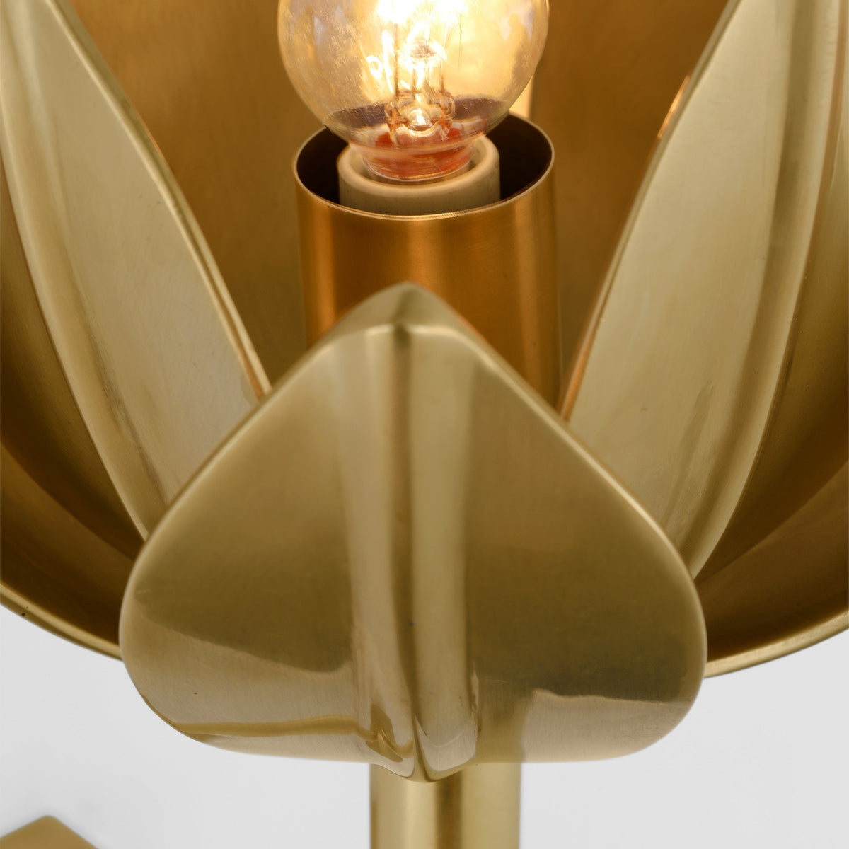 Ulfuvyn moderne minimalistische messing wandlamp