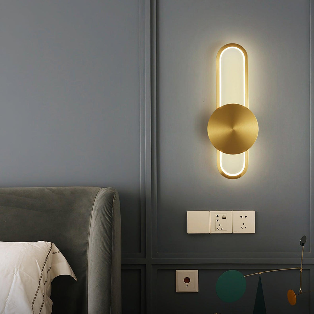 Orieniella Moderne minimalistische wandlamp van messing