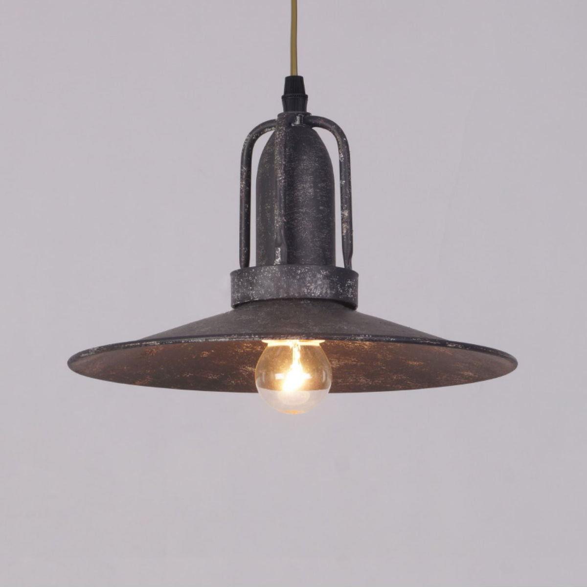 Yrvuvyi moderne minimalistische industriële hanglamp van metaal
