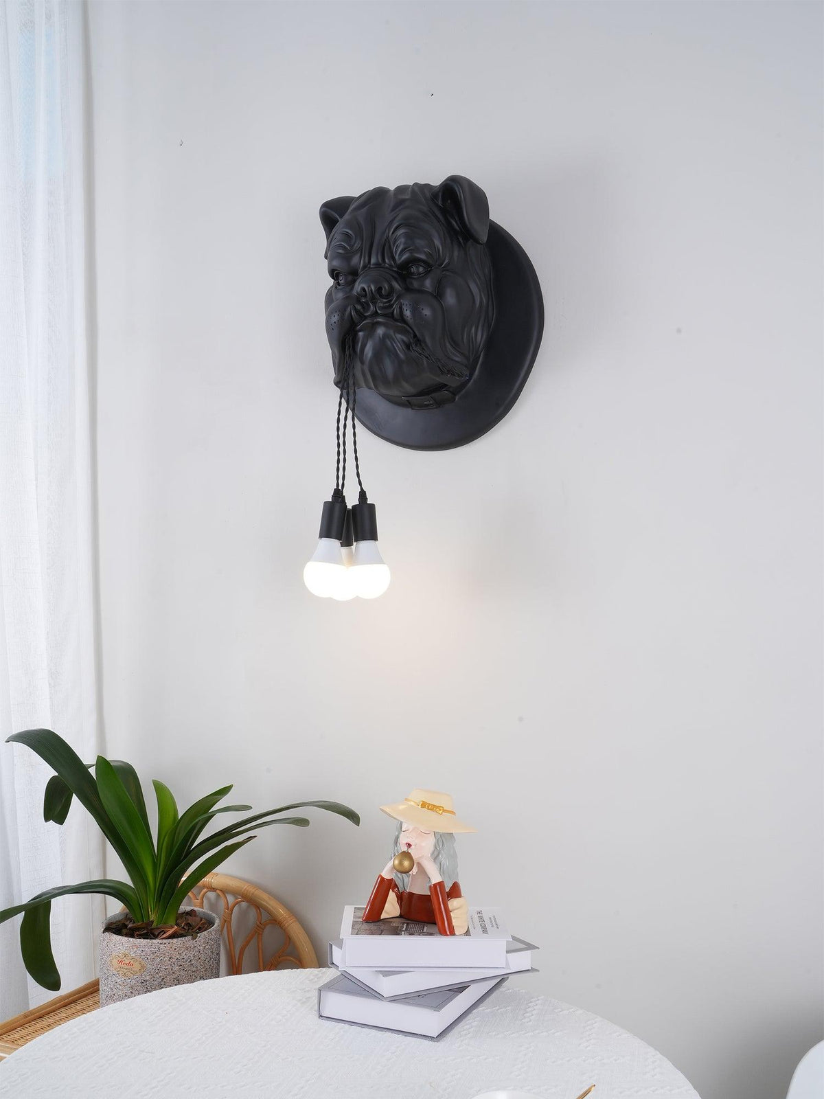 Umeri wandlamp Bulldog Sculpture Whimsical