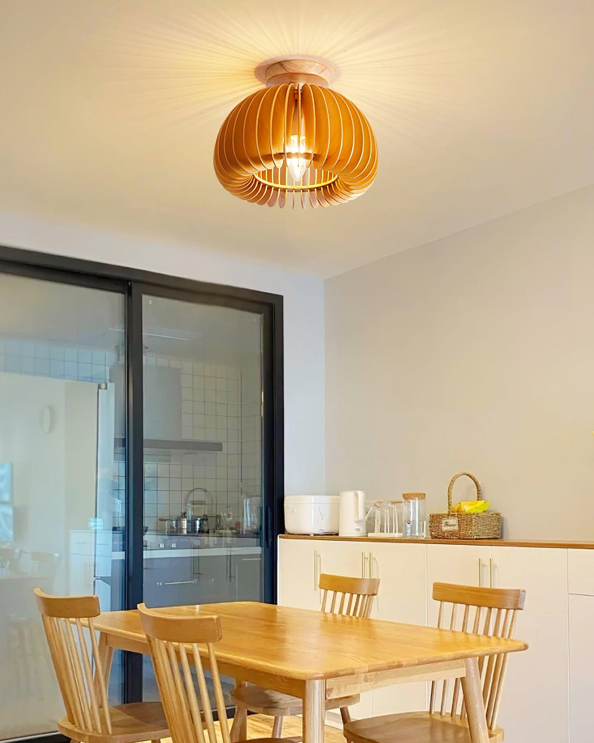 Plafondlamp pompoen met basshoutkap en -kapje natuurlijk