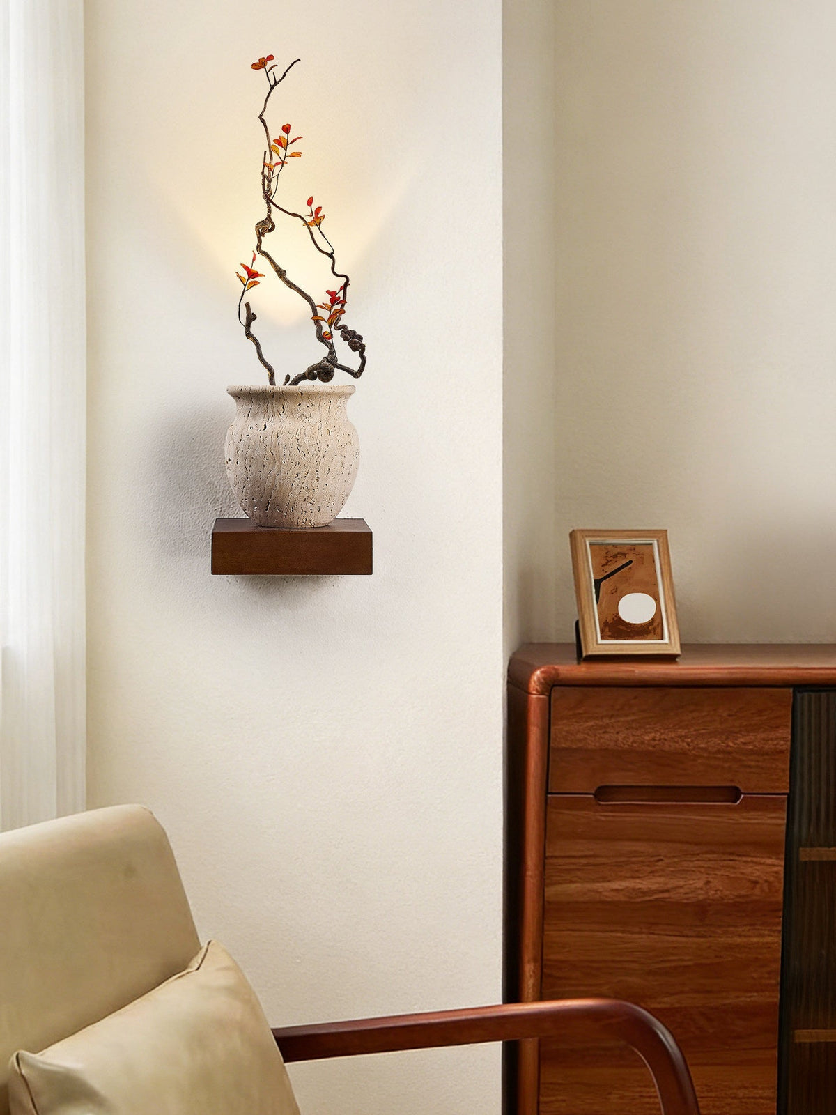 Teriinine sculpturale wandlamp