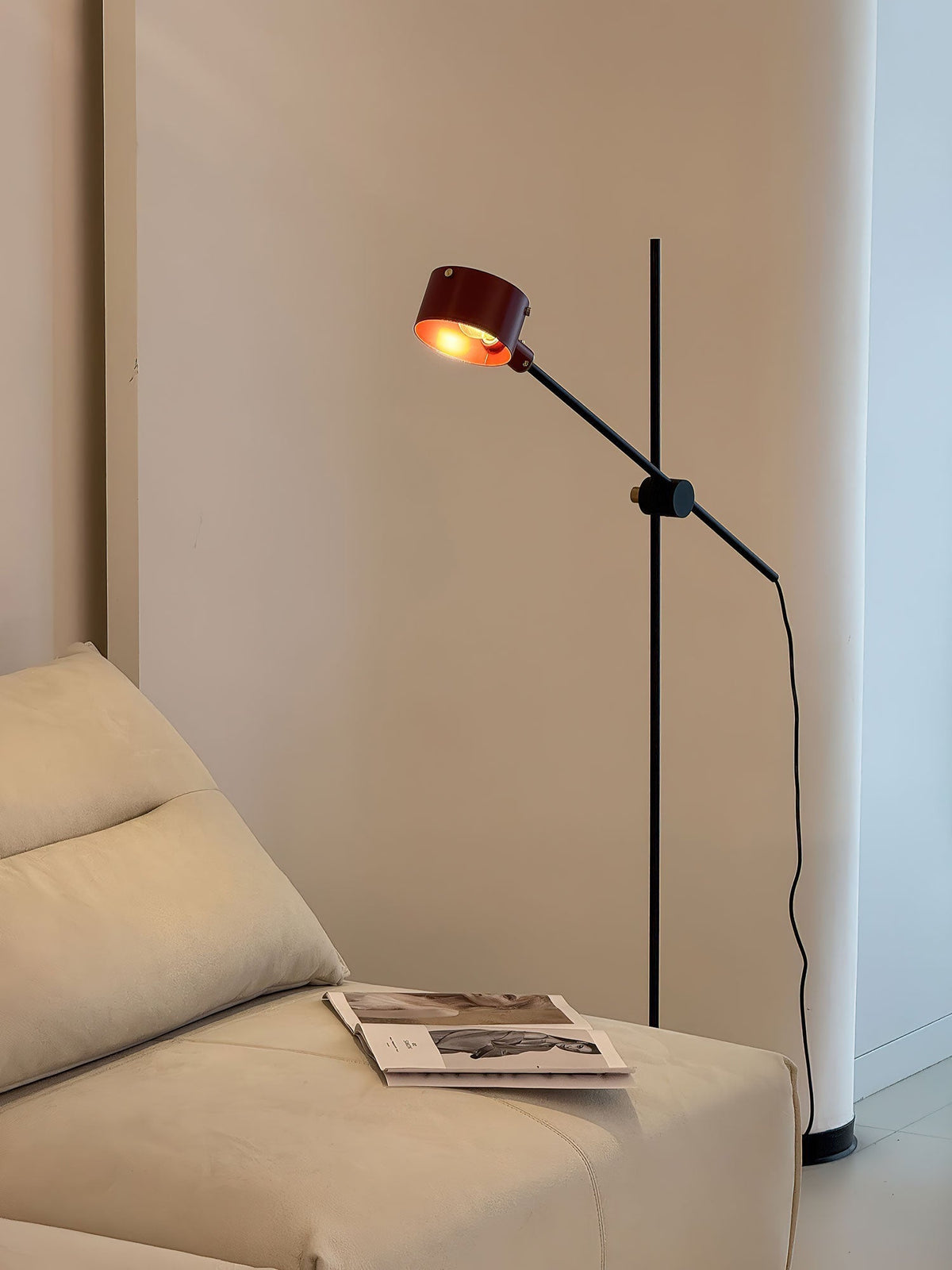 Arclen verstelbare vloerlamp met horizontale arm