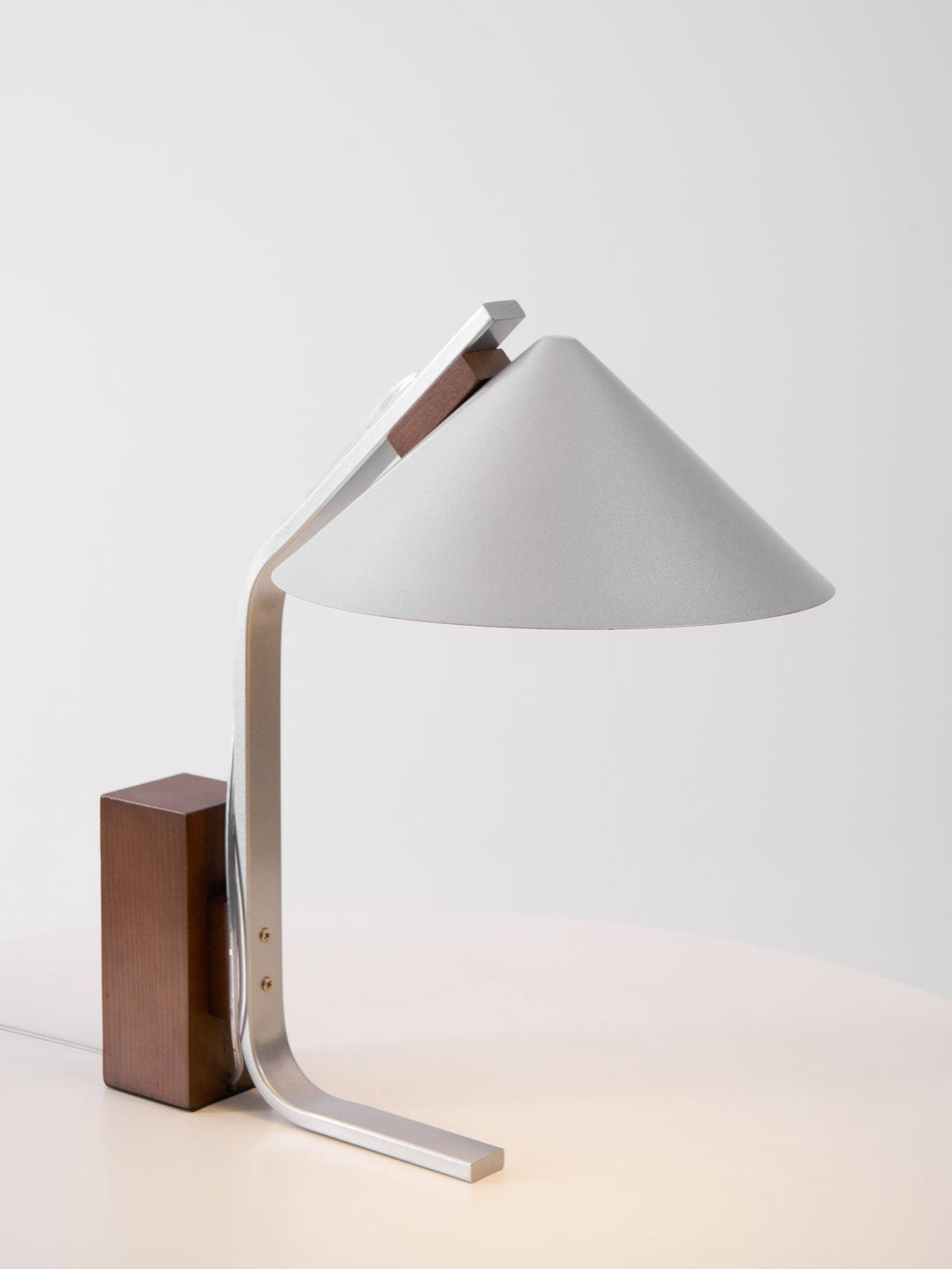 Ireld moderne tafellamp