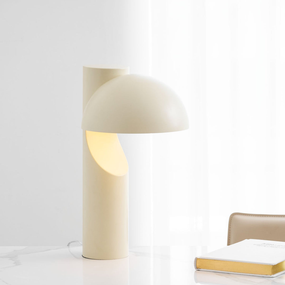 Belviora minimalistische tafellamp