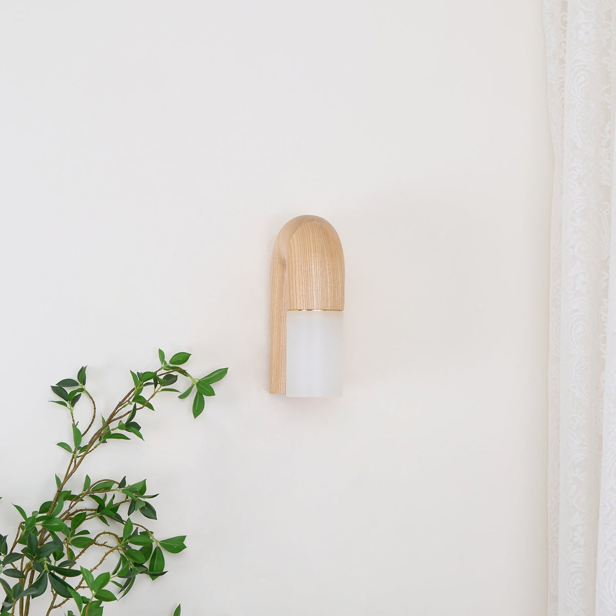 King Moderne minimalistische wandlamp van hout