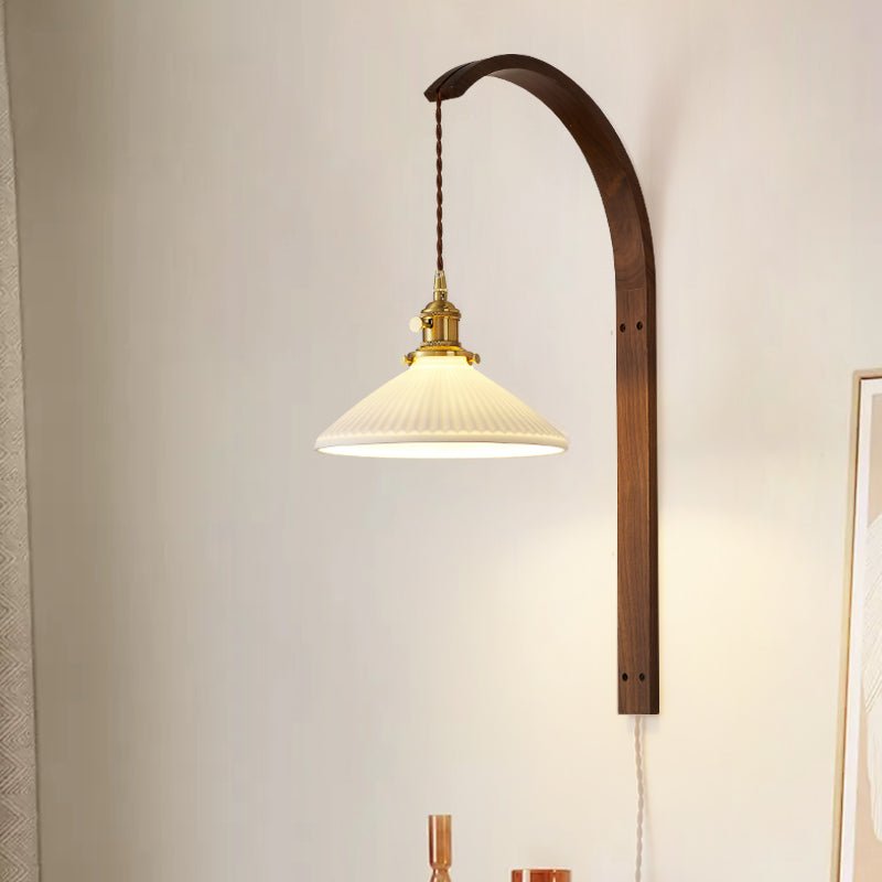 Arvyn Ardent houten wandlamp