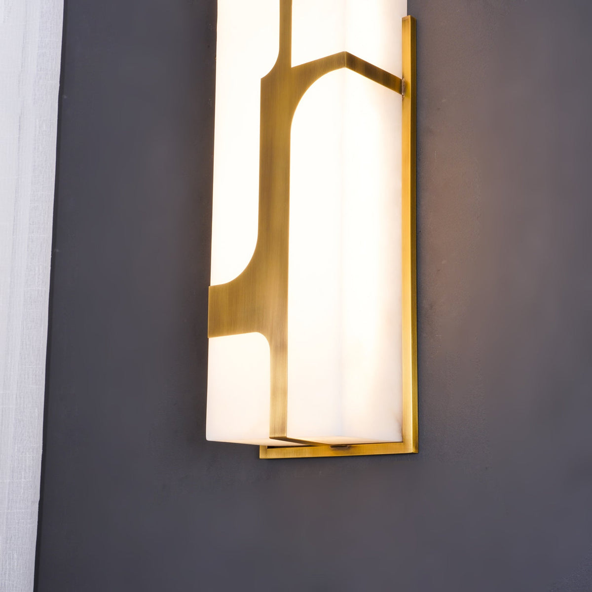 Ariel wandlamp Albast & messing elegantie
