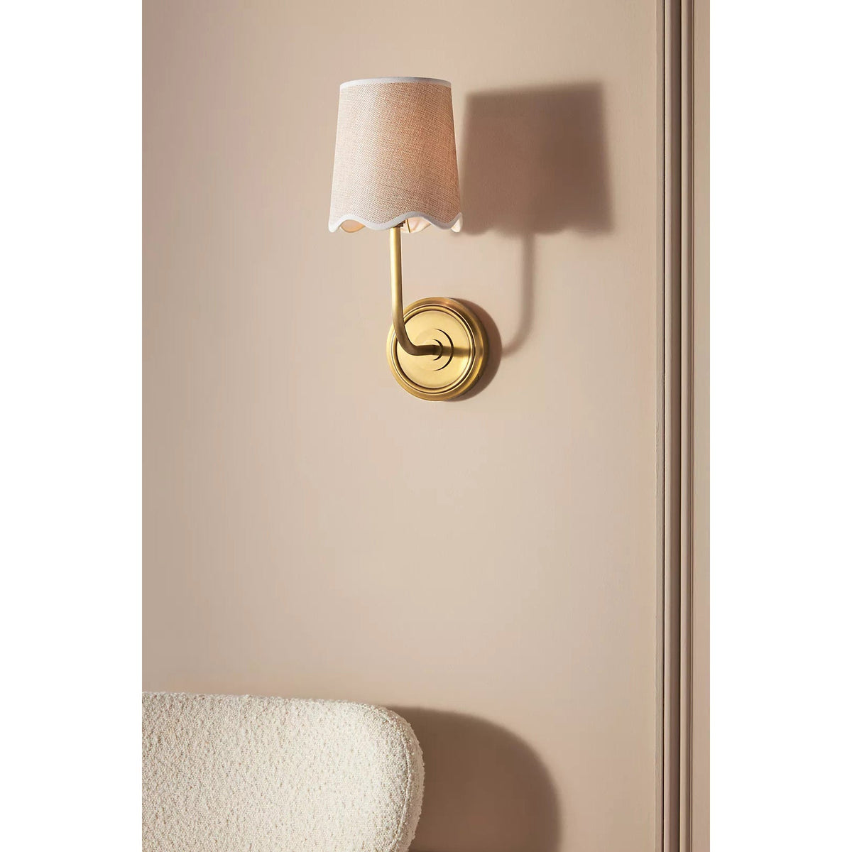 Sifuvyo Moderne minimalistische wandlamp van metaal en stof