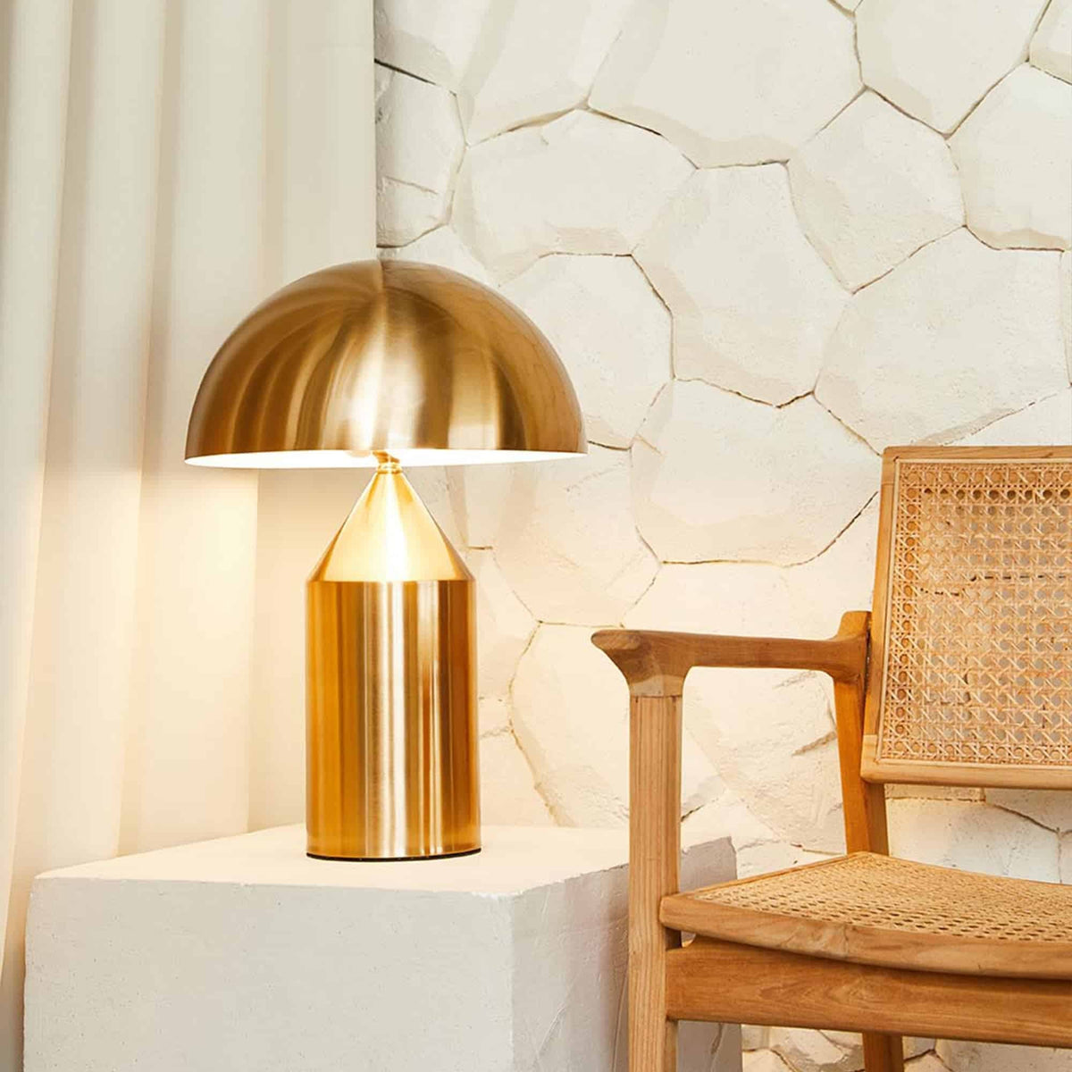 Selisina Industriële minimalistische tafellamp