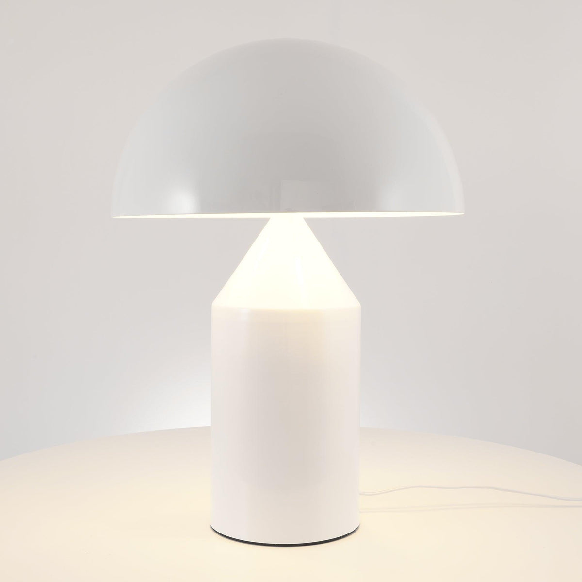 Selisina Industriële minimalistische tafellamp