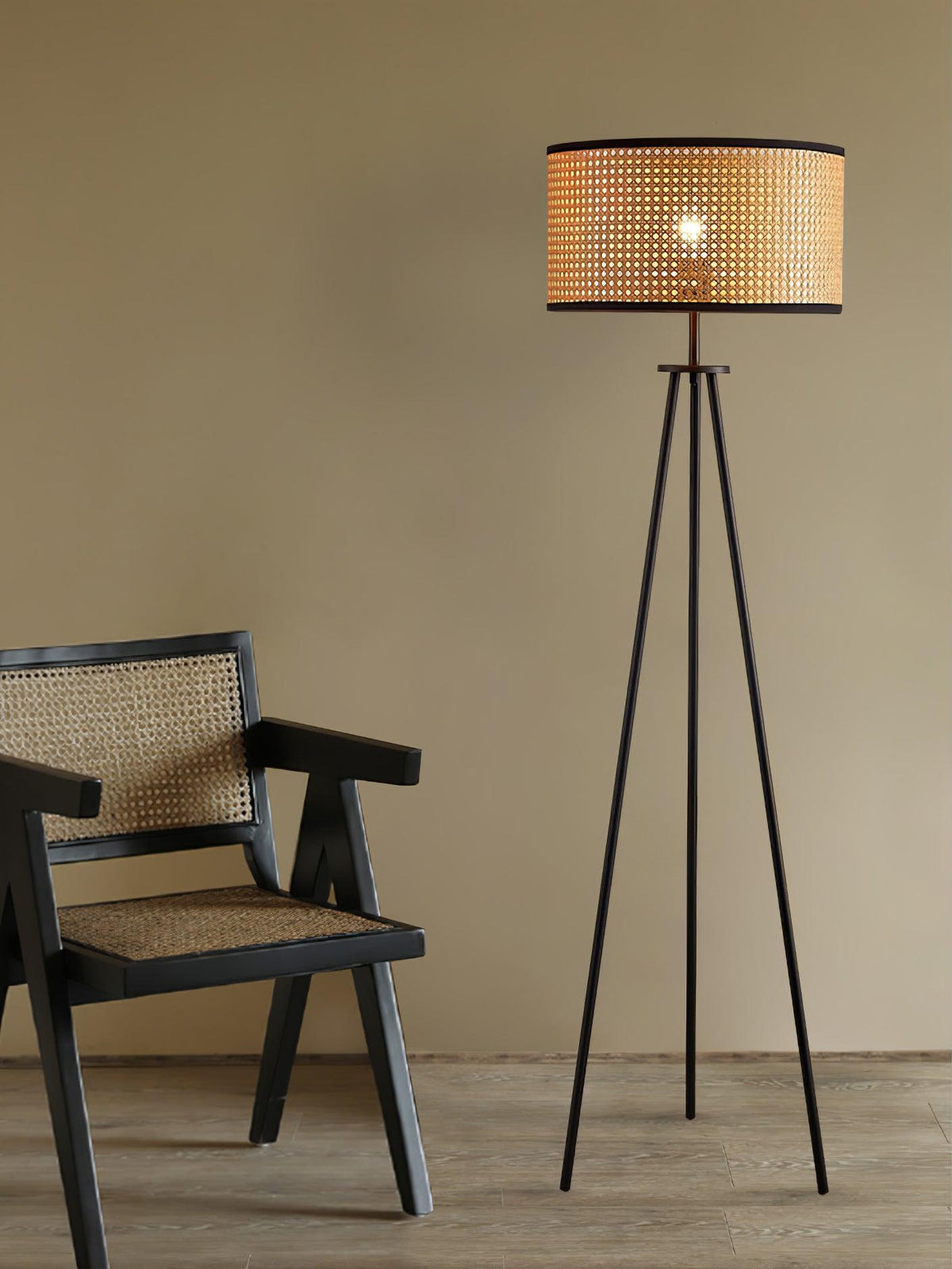 Trio Vintage Bamboe vloerlamp