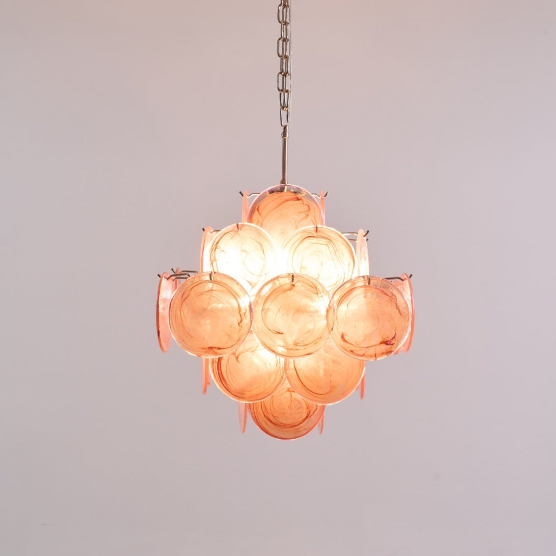 Celeian Kroonluchter Roze Iridescent Glazen Schijven Gelaagd Romantisch