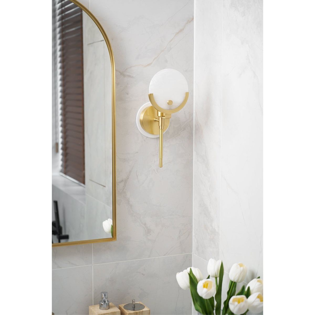 Aminex Sphere albasten wandlamp