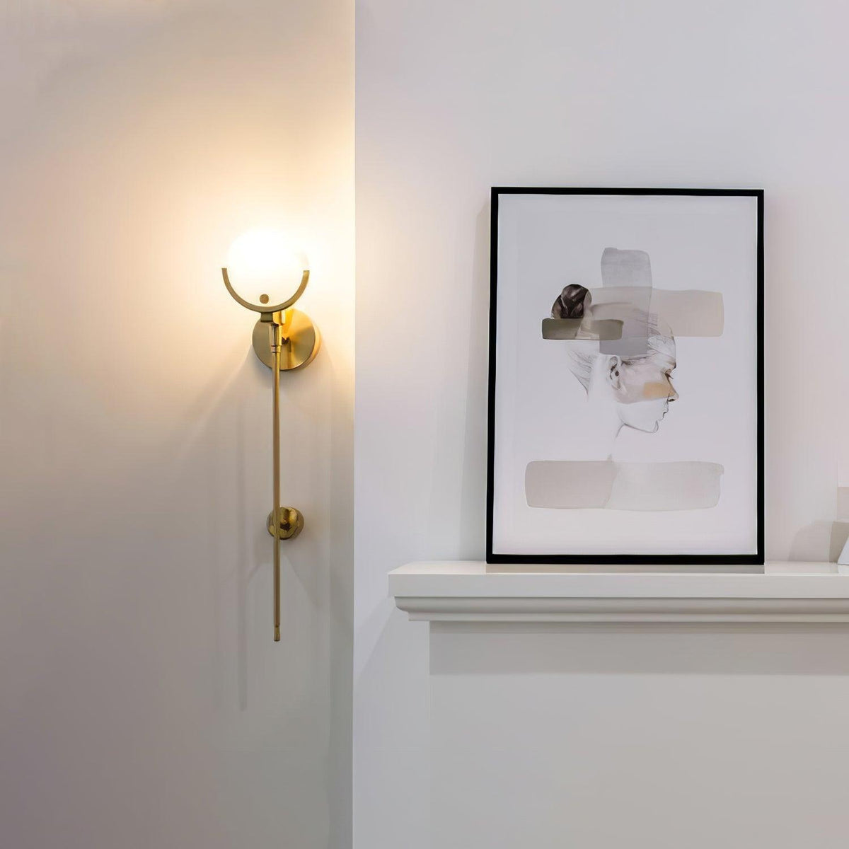 Aminex Sphere albasten wandlamp