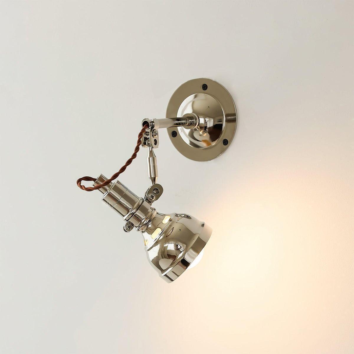 Ciruise Swing Arm wandlamp